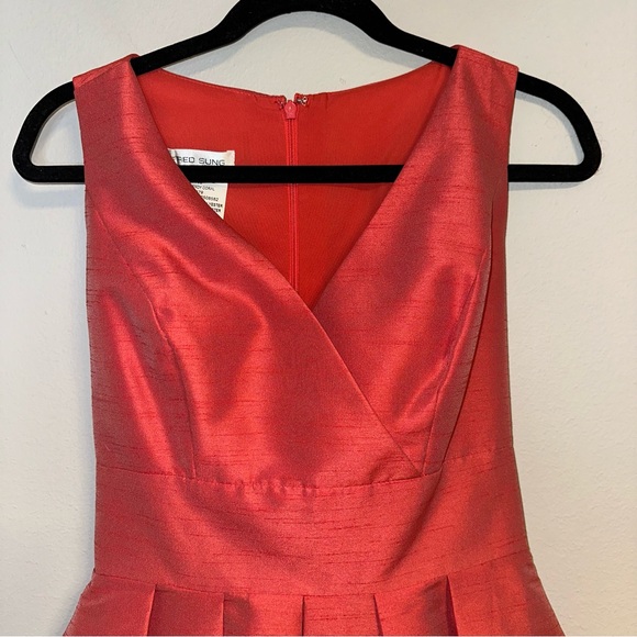 Alfred Sung - D666 V Neck Short Bridesmaid Dress - Picture 5 of 6